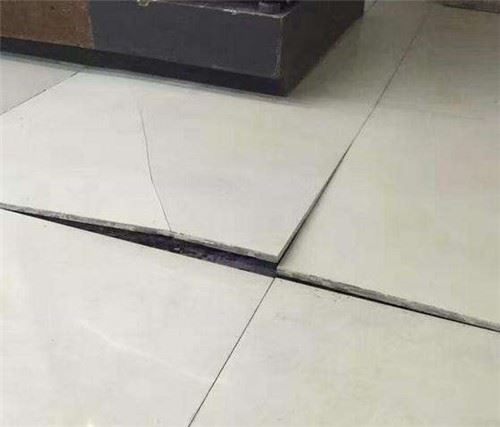 深圳罗湖阳台瓷砖空鼓修补公司 师傅上门地面砖起翘空鼓修复