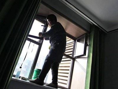 深圳龙华本地保洁 清洗保洁 高空清洗 用心做到让您满意