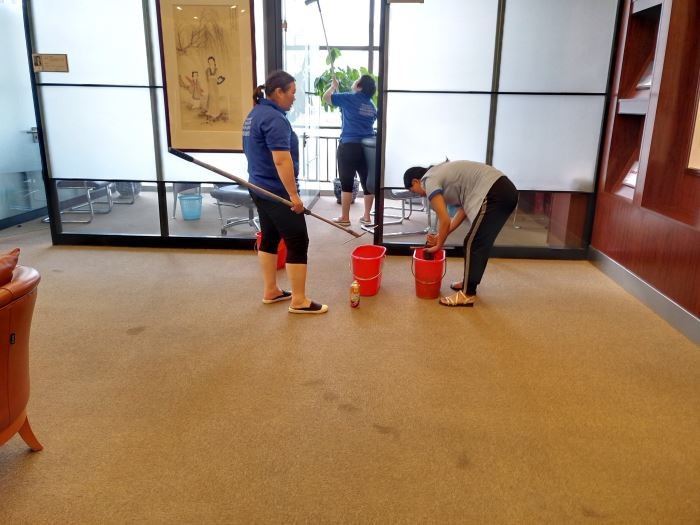 深圳南山附近家庭室内保洁电话 专业开荒保洁公司