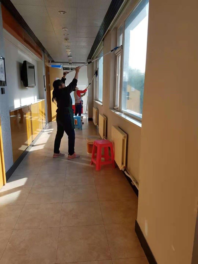深圳龙岗专业保洁公司 床垫清洗 开荒保洁