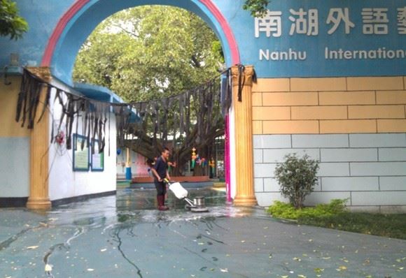 广州正规保洁公司 海珠开荒保洁 空调出风口清洗电话