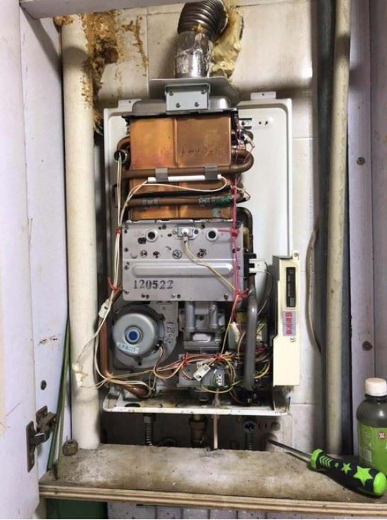 深圳富丽凯壁挂炉漏水 不加热故障上门维修电话
