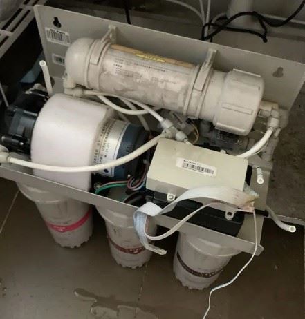 深圳3M净水器换滤芯价格咨询,厨房饮水机专业维修师傅