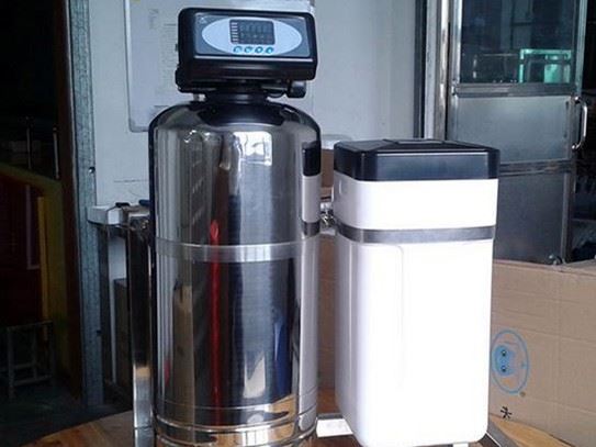 深圳海克净水器安装维修电话 龙头滴水维修师傅电话