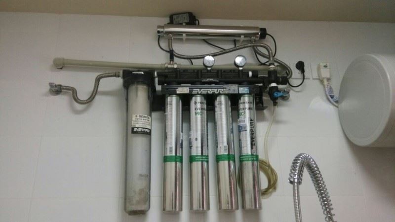 深圳汉斯希尔净水器换滤芯价格咨询,厨房饮水机专业维修师傅