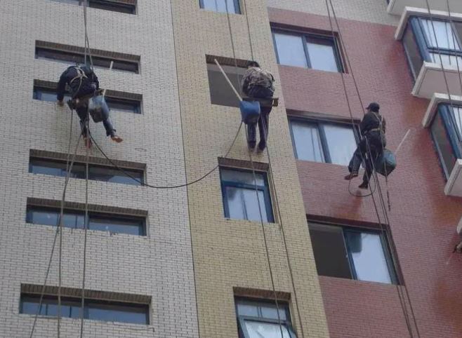 深圳外墙玻璃清洗 外墙真石漆清洗 罗湖外墙清洗
