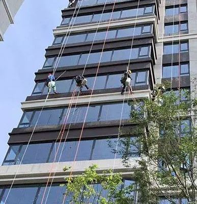 光明新区外墙玻璃窗清洗 外墙玻璃清洗 光明新区外墙清洗
