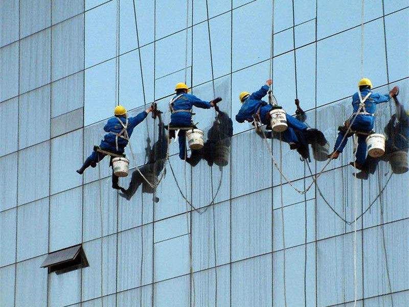 高空作业的图标