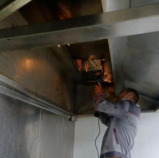 深圳宝安油烟机清洗 家电定期保洁