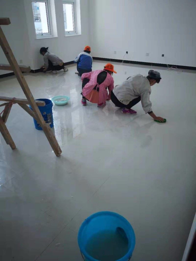 深圳光明新区正规开荒保洁电话 24小时全城上门服务