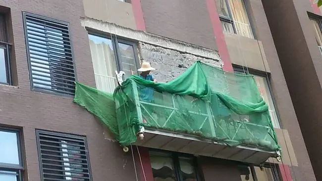 深圳盐田卫生间防水补漏 楼下漏水维修