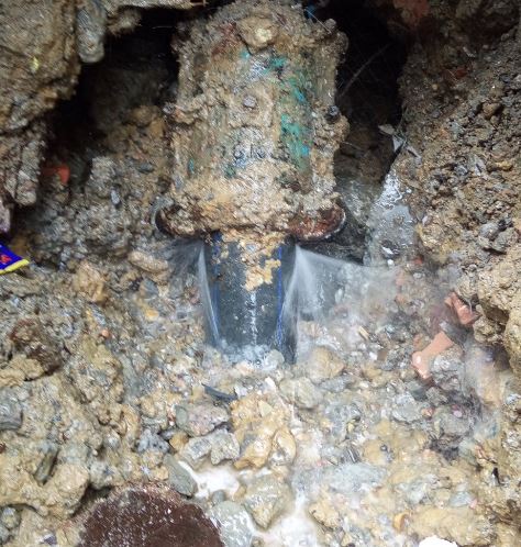 深圳漏水维修公司-深圳洗手间漏水维修-厕所漏水维修-免费勘察