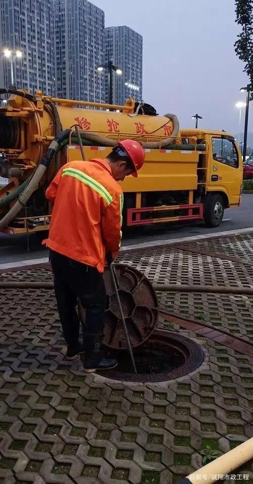 深圳屋顶外墙施工阳台墙面渗水上门维修 服务文明,价格优惠