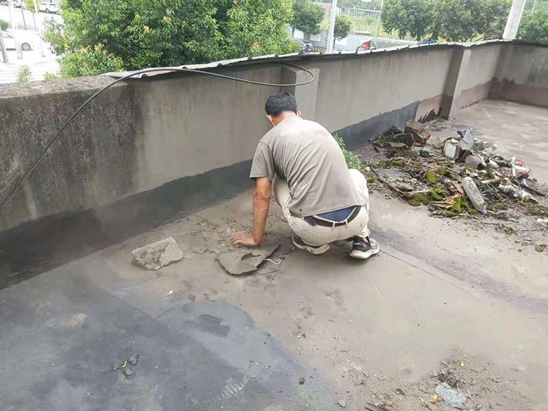 深圳福田屋顶漏水修补 厂房专业补漏