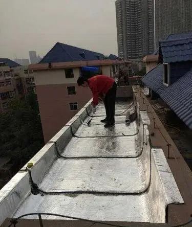龙华本地防水堵漏公司 厂房渗水补漏 外墙漏水补漏