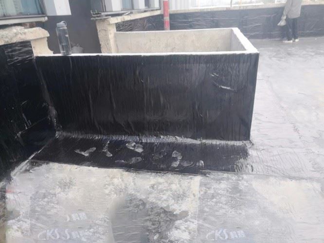 深圳龙华附近防水公司 房屋漏水补漏公司